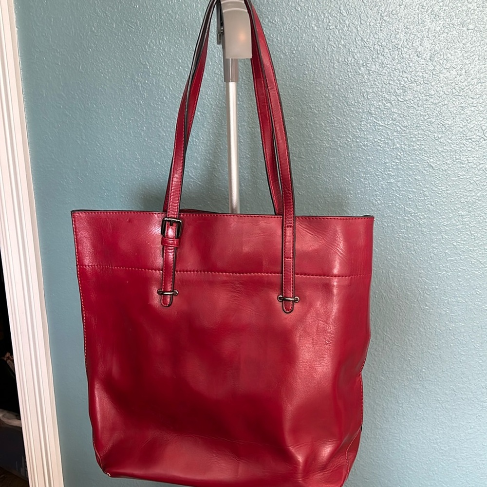 Red shoulder purse